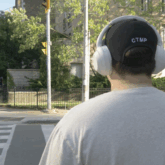 Commuter headphones